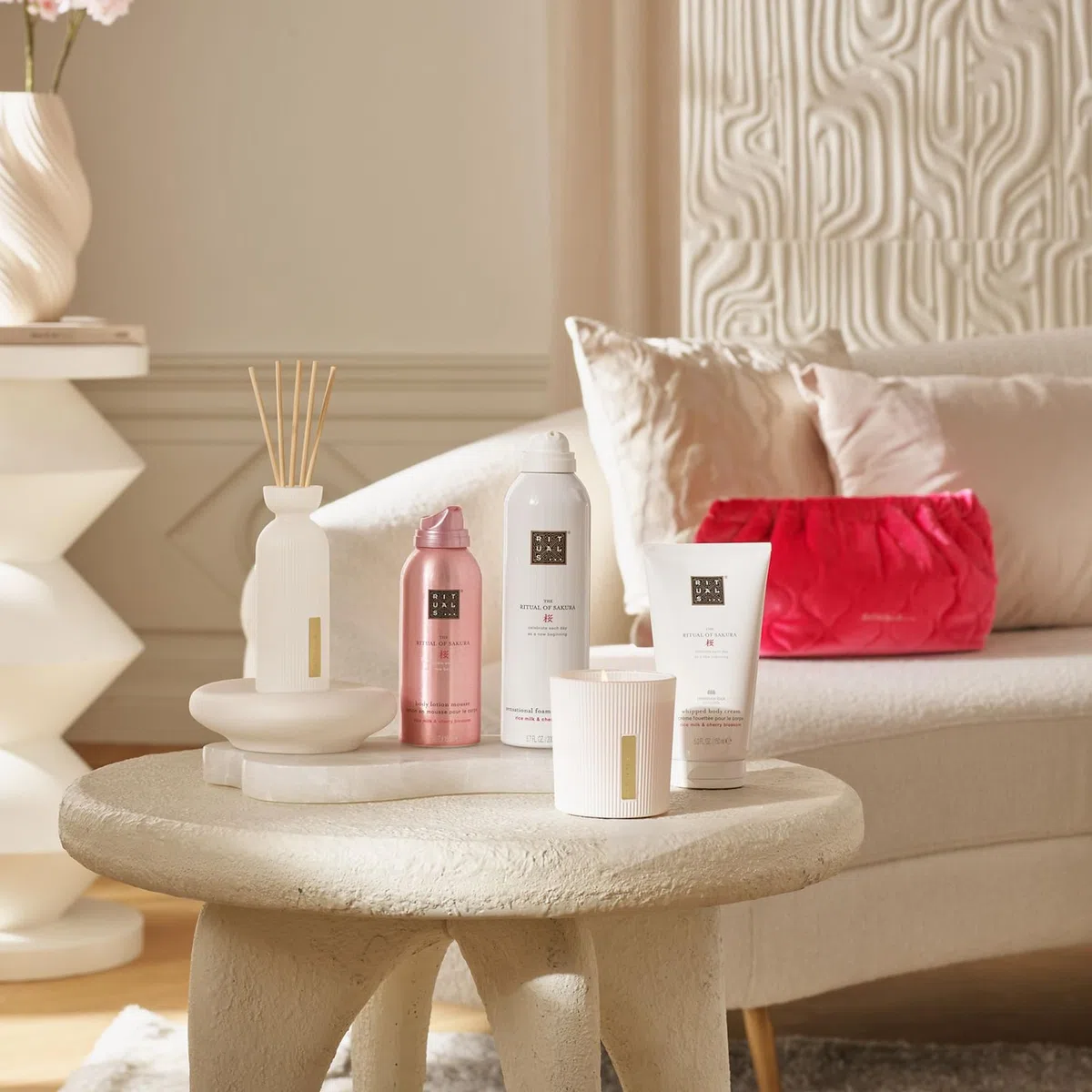 RITUALS Geschenkset The Ritual of Sakura Large – Hautpflege mit Kirschblüte und Reismilch, inklusive Waschtasche